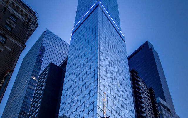Отель Courtyard by Marriott New York Manhattan/Central Park вид на фасад