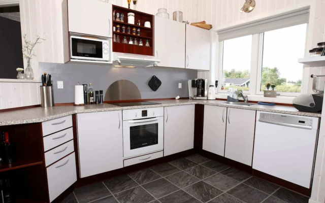 6 Person Holiday Home in Hadsund