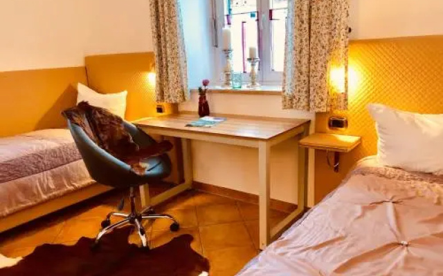 Golden Gapa Central Family Apartment 27