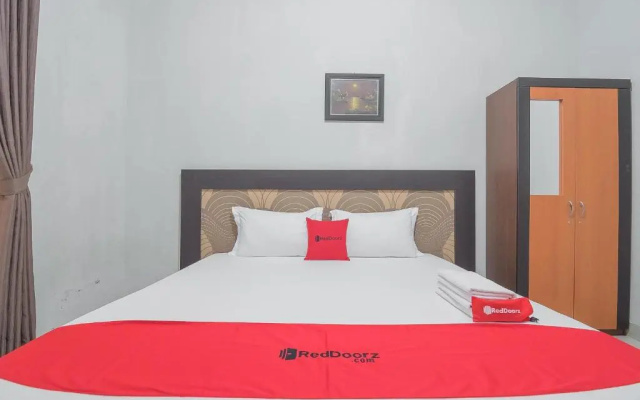 RedDoorz Syariah Plus @ Banjarbaru 2