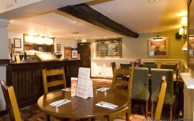 Premier Inn Knutsford (Bucklow Hill)