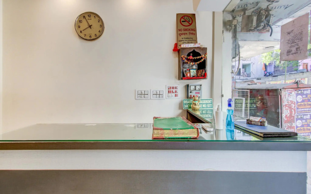 OYO 80289 Hotel Neha Inn