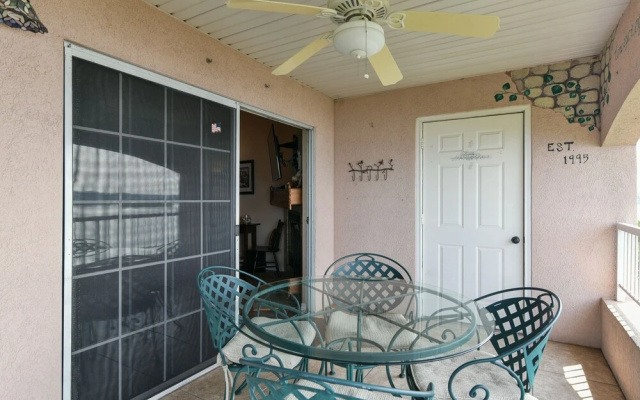 700 Emerald Point 3 Bedroom Condo