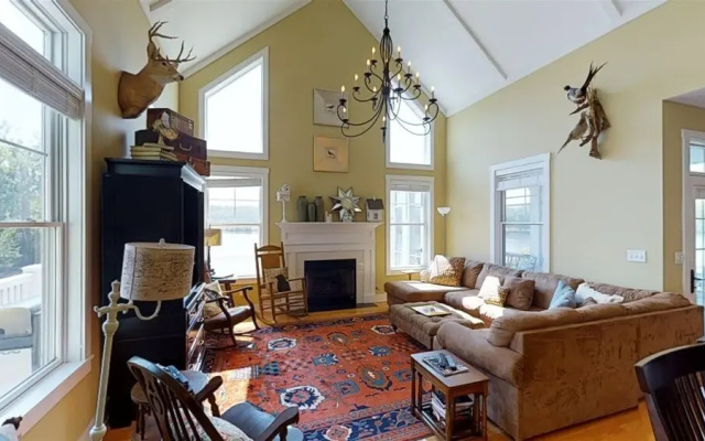 River House 1W