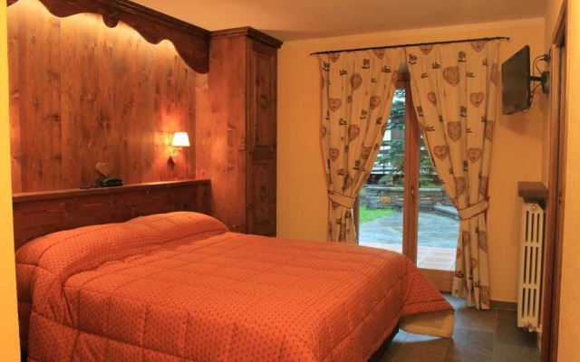 Hotel De La Tor