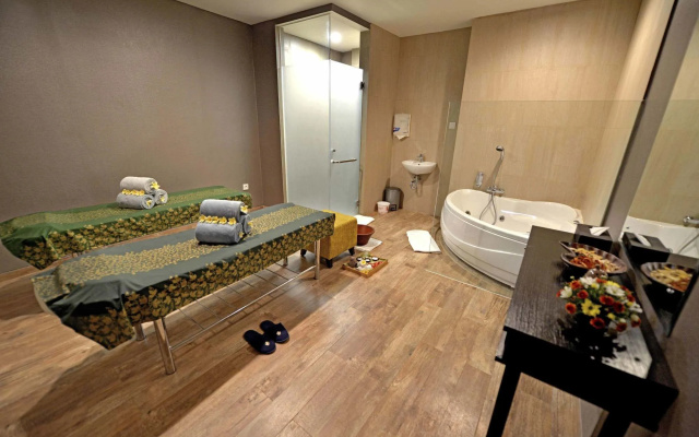 Lombok Astoria Hotel