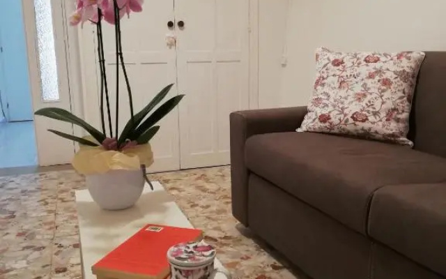 Santa Maria in Platea - Apartment