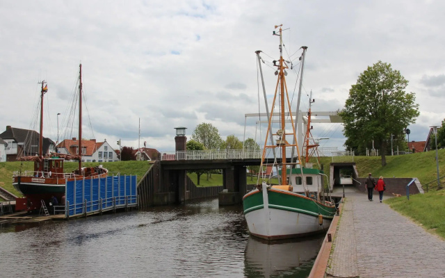 Apartment in Carolinensiel Near the Restaurants