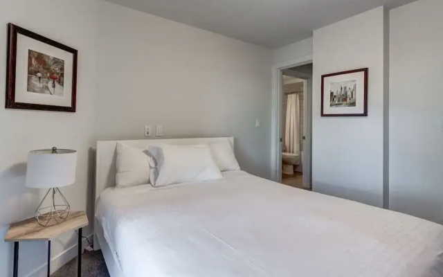 Suite Digs The Park