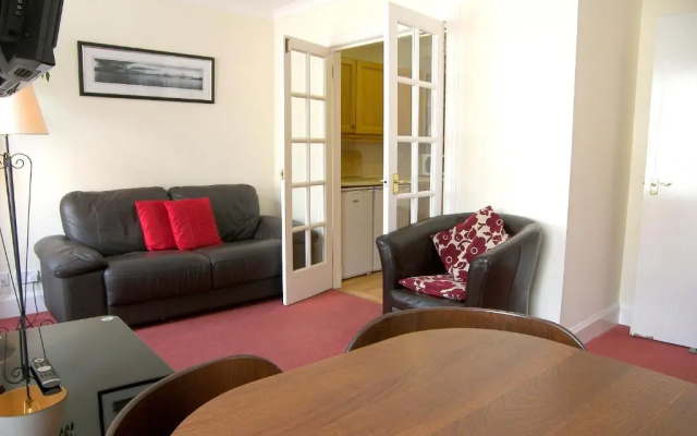 Royal Mile, Edinburgh - 2 Bedroom Apartment