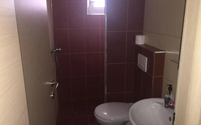 Dimis Studios and Apartments