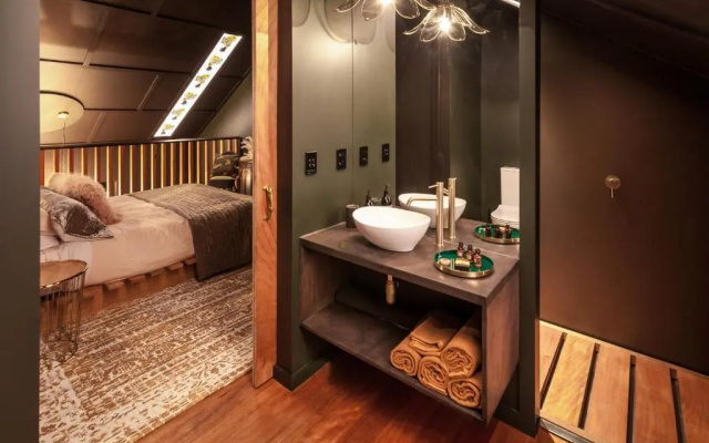 The Barn, Designers Dream Beach Hideaway (Adults Only)