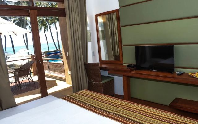 Genus Beach Hotel