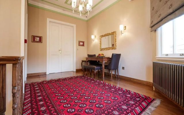 White Palace Old City Boutique Hotel