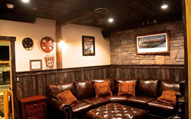 Fawn Ridge Lodge