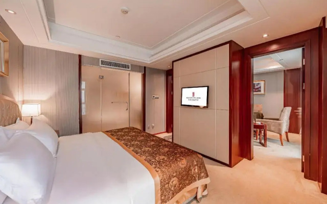 Rezen Kingtown Hotel (Chongqing Liangping)