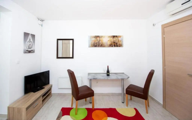 Apartment With Shared Pool in Pr anj Montenegro