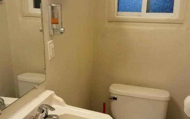 Motel 66
