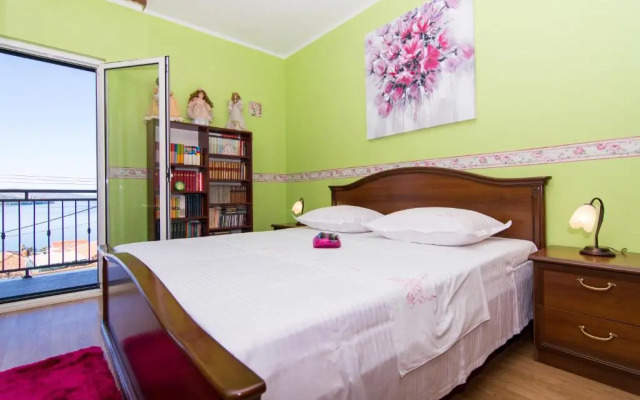 Apartment MM