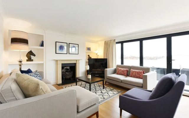 Posh Apartment in London near Hyde Park