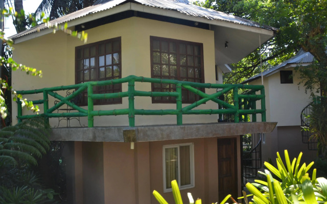 Anne Raquels Hillside Resort and Hotel