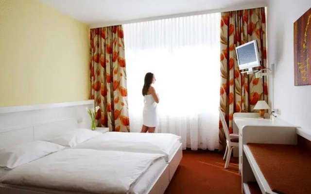 Hotel Mader