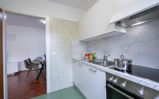 Lido Apartment