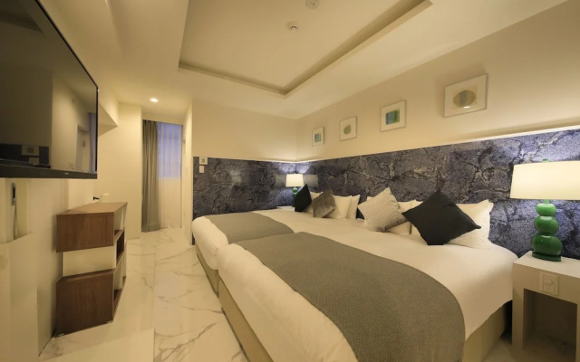 Centurion Hotel Residential Cabin Tower