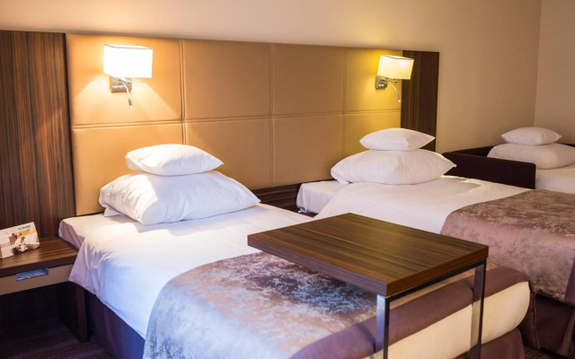 DeSilva Premium Opole
