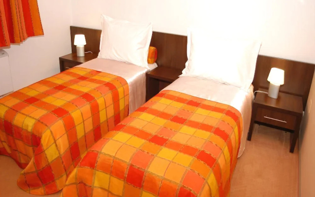 Celly Hotel