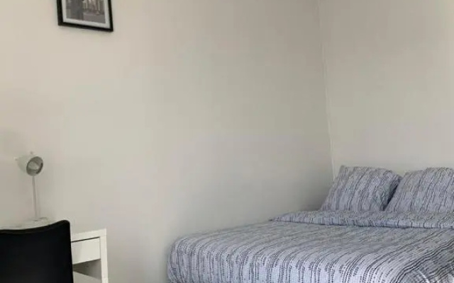 Appart 6 à 8 personnes proche centre parking gratuit