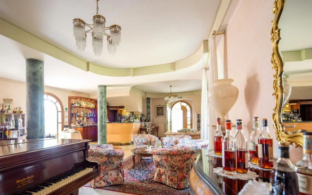 Hotel Villa Del Sogno