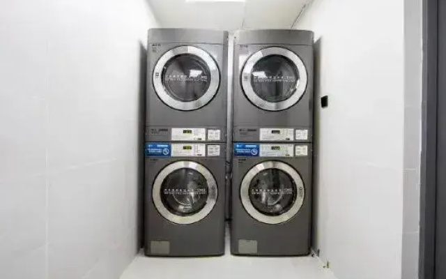 HanTing Premium Hotel (Beijing Shilihe Subway Station)