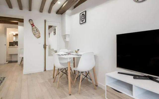 Cmg Montorgueil IV