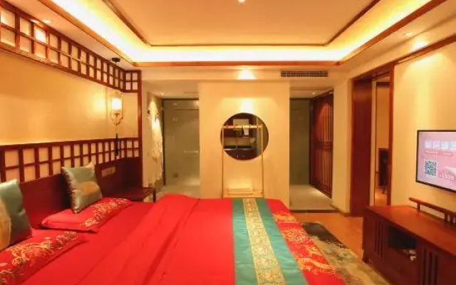 Awo Boutique Inn