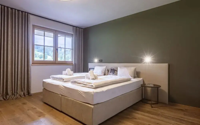 Apartment Near Alpenrosenbahn ski Lift