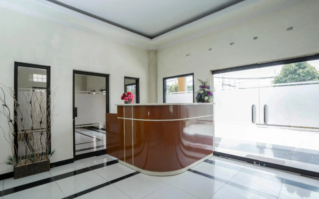 OYO 2319 Tengkawang Residence