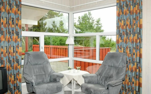 5 Star Holiday Home in Henne