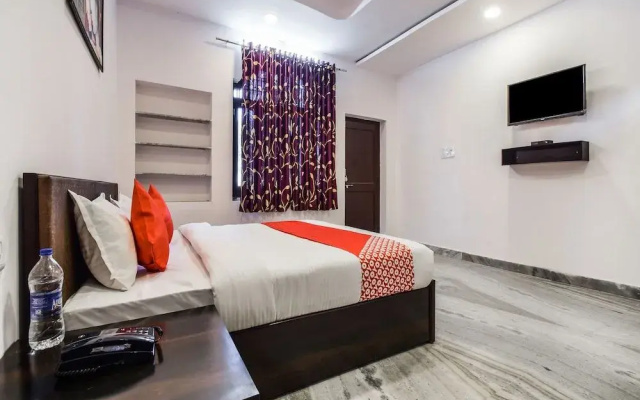 OYO 27015 Gorbandh Vatika