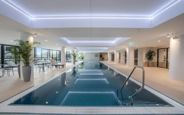 Modern 2-bed Apartment With Premium Amenities