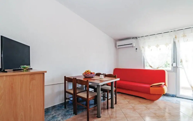 Amazing Apartment in Vir With 1 Bedrooms and Wifi