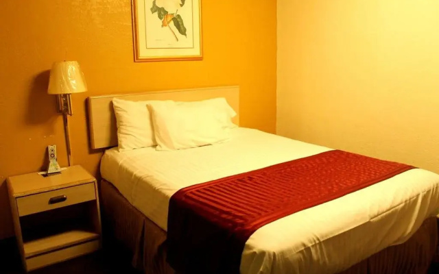 Budget Inn