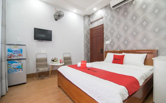 Reddoorz Plus @ Huynh Tan Phat