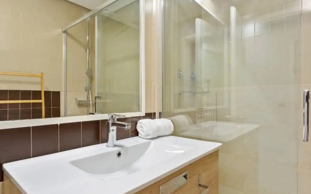 Amazing 1bed Apt, Sleeps 4 Near Sol, 1min to Metro