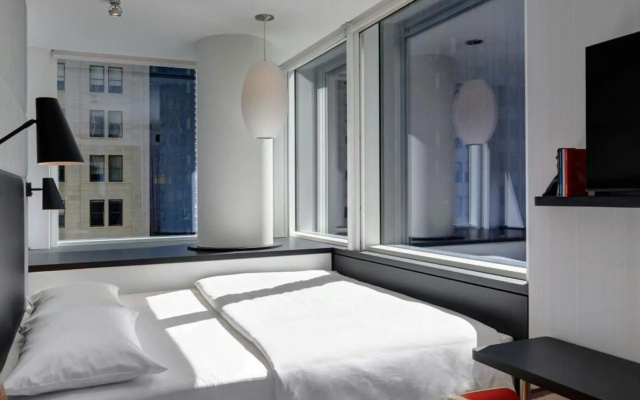 citizenM Chicago Downtown