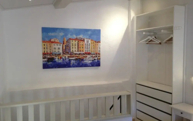 Modern House With Terrace, Near the Popular St. Maxime