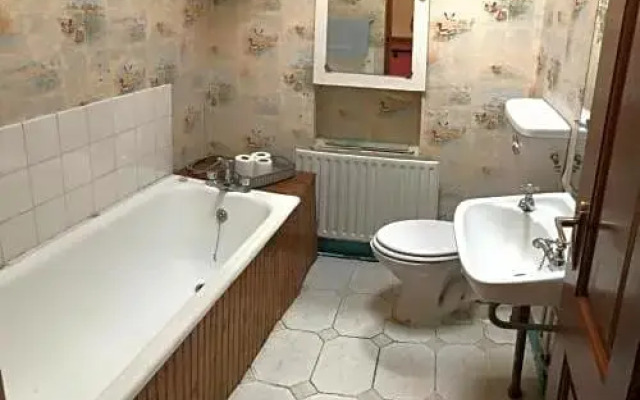 Drimina Farmhouse