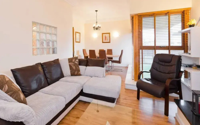 Stunning 3-bed Apartment in Dublin 1