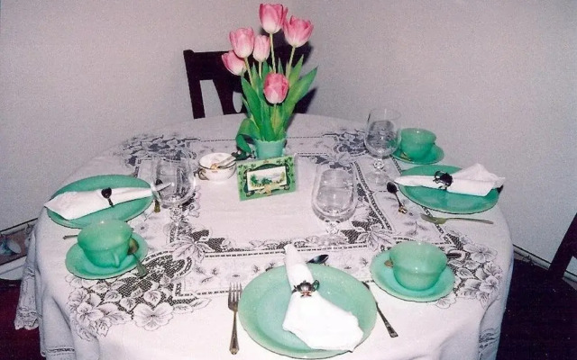 Thompson House Inn & Tea Room