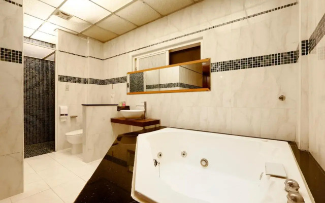 Treasure Island Hotel - Xinfu